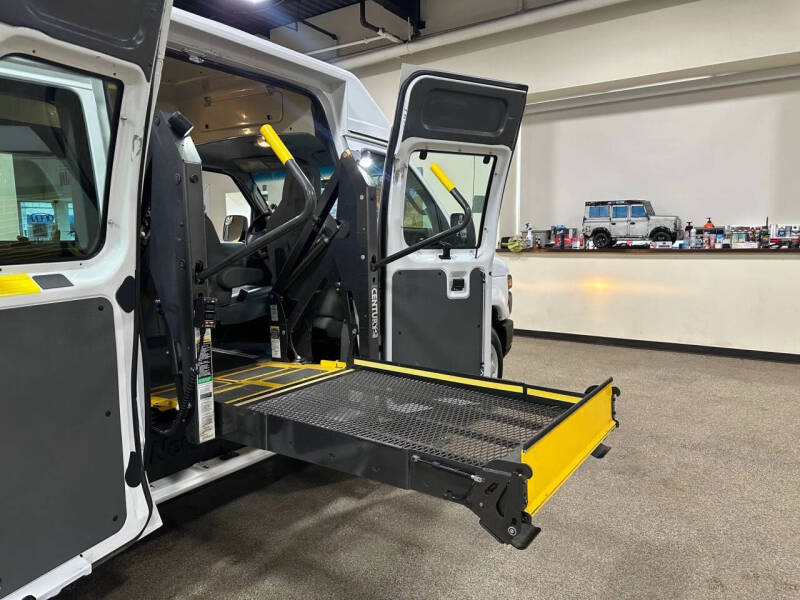 2013 Ford E-Series E-150