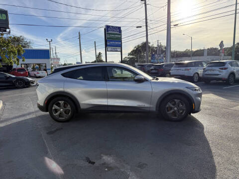 2021 Ford Mustang Mach-E Select
