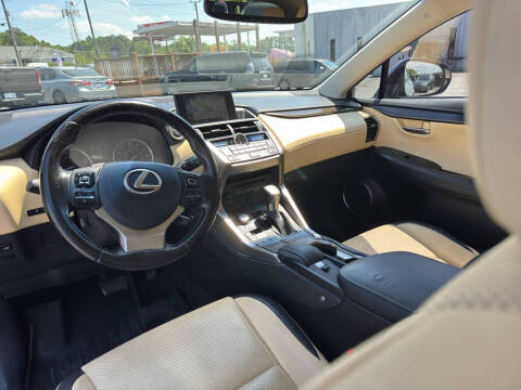 2017 Lexus NX 200t