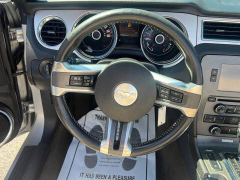 2014 Ford Mustang V6