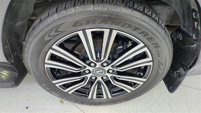 2024 Lexus LX 600 Luxury