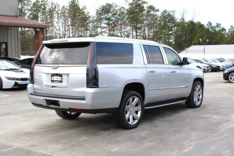 2017 Cadillac Escalade ESV Luxury