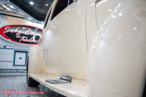 1940 Chevrolet Deluxe