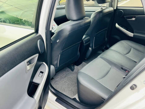 2013 Toyota Prius Four