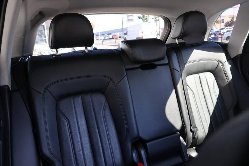 2019 Audi Q5 quattro Premium 45 TFSI