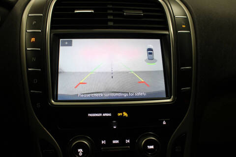 2019 Lincoln Nautilus Select