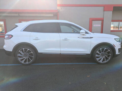 2020 Lincoln Nautilus Reserve