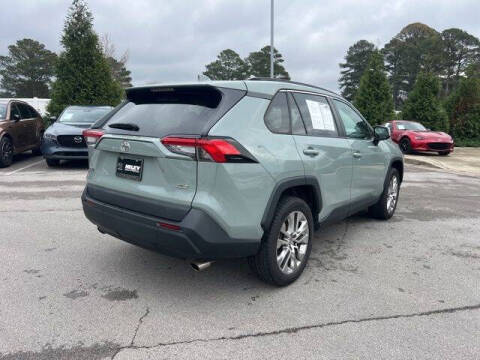 2021 Toyota RAV4 XLE Premium
