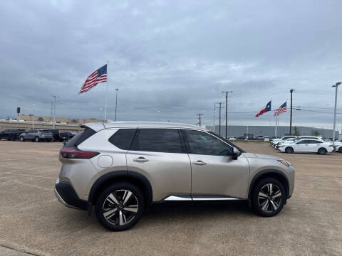 2022 Nissan Rogue Platinum