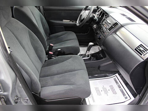 2012 Nissan Versa 1.8 S