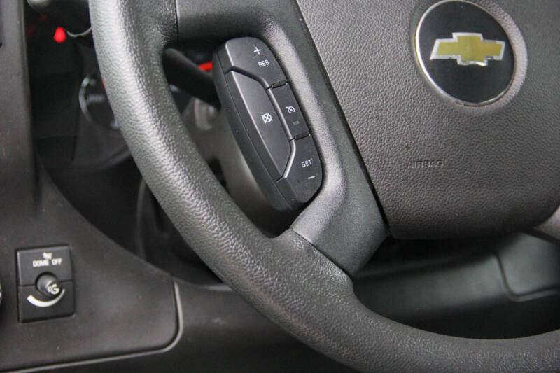 2022 Chevrolet Express 2500