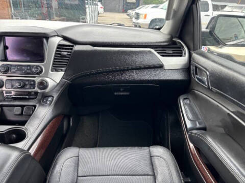 2017 GMC Yukon XL SLT