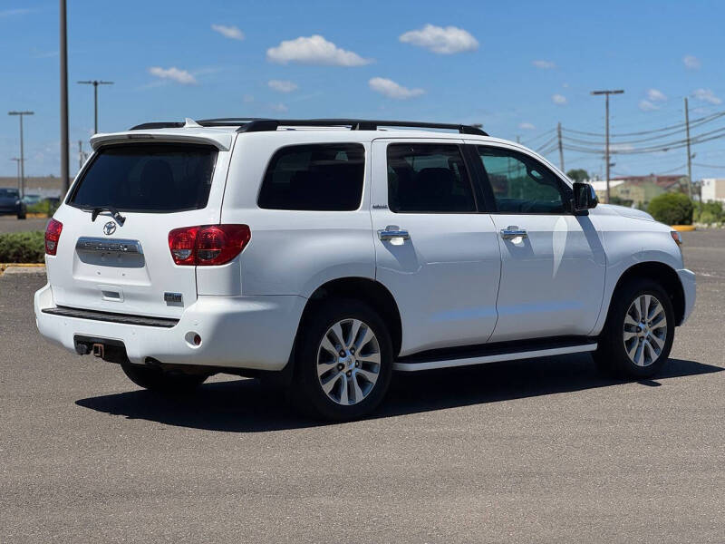 2015 Toyota Sequoia Limited
