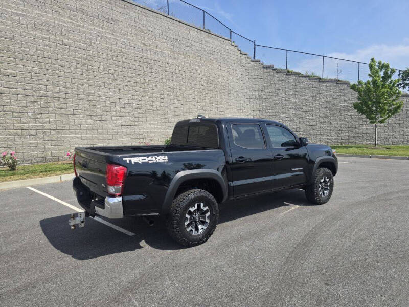 2017 Toyota Tacoma