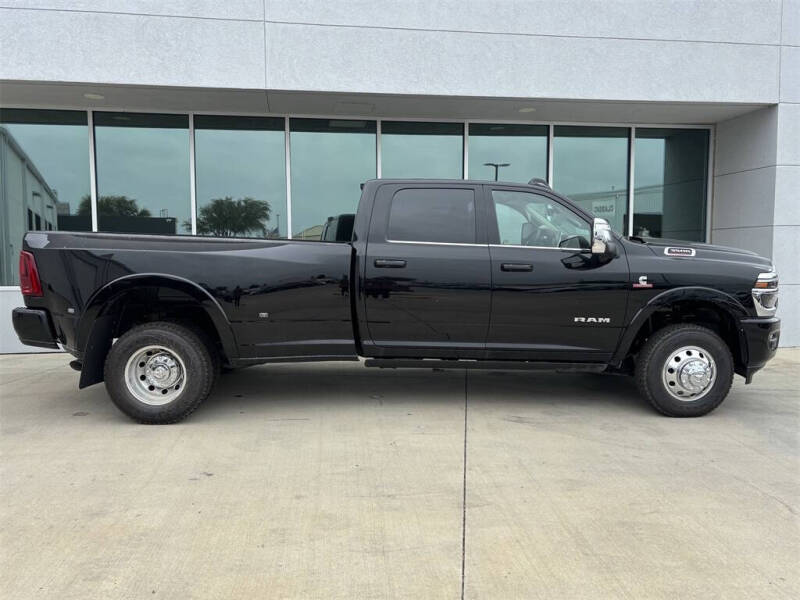 2026 RAM 3500 Limited