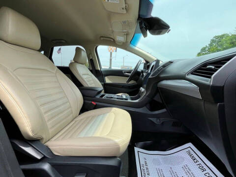 2022 Ford Edge SEL
