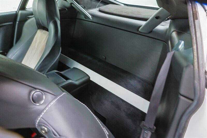 2011 Aston Martin V12 Vantage