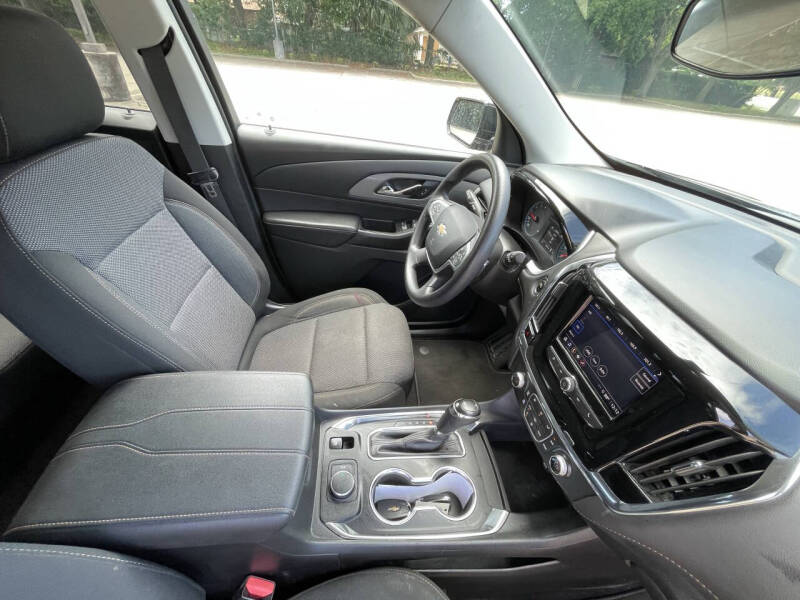 2020 Chevrolet Traverse LS
