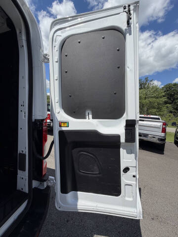 2024 Ford Transit 250