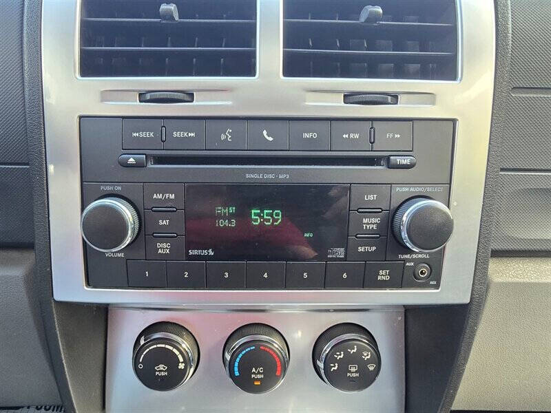 2010 Dodge Nitro Detonator