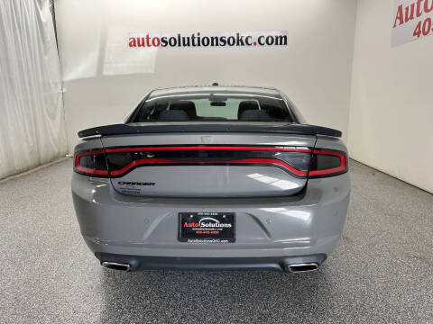 2019 Dodge Charger SXT