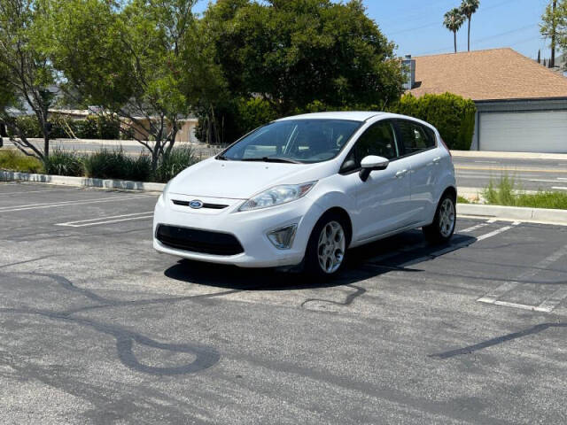 2011 Ford Fiesta for sale at R&G Auto Sales in Tujunga, CA