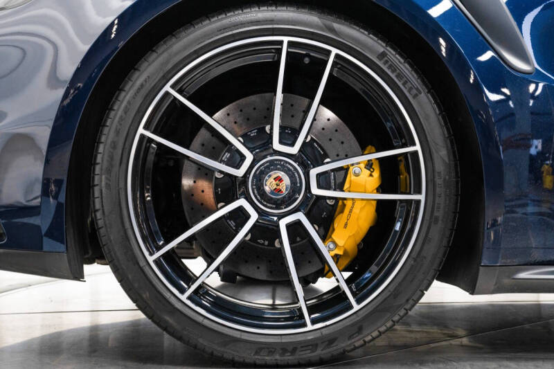 2021 Porsche 911 Turbo S