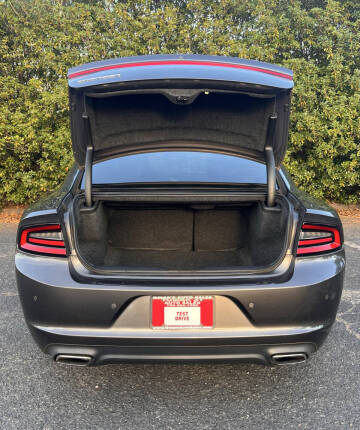 2020 Dodge Charger SXT