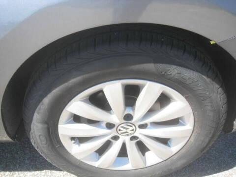 2014 Volkswagen Beetle 1.8T Entry PZEV