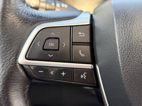 2022 Toyota Sienna XLE 7-Passenger