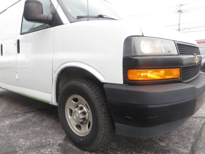 2021 Chevrolet Express 2500