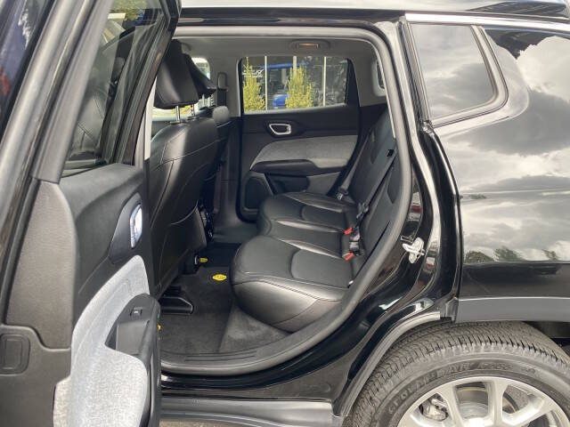 2022 Jeep Compass Latitude Lux