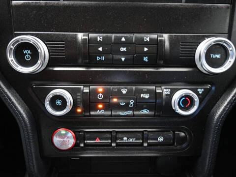 2021 Ford Mustang EcoBoost