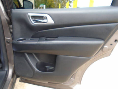 2014 Nissan Pathfinder Platinum