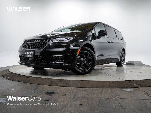 2022 Chrysler Pacifica Hybrid Limited