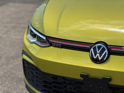 2022 Volkswagen Golf GTI Autobahn