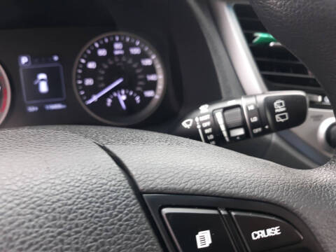 2016 Hyundai Tucson SE