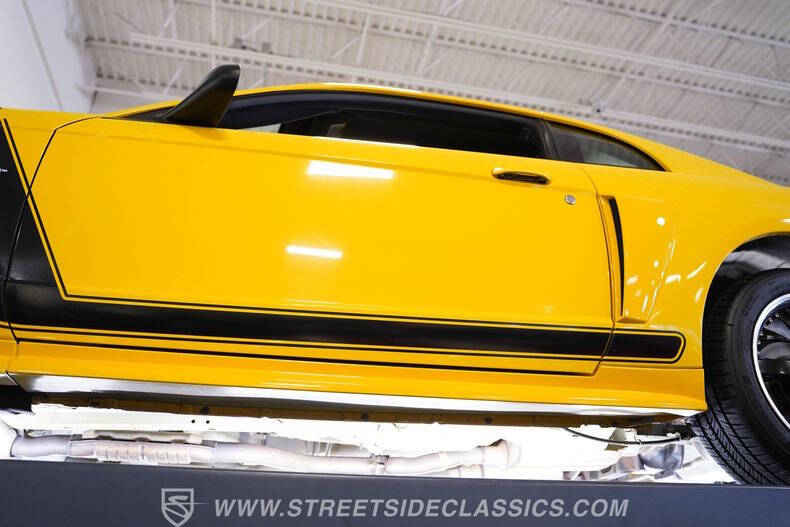 2004 Ford Mustang GT Deluxe