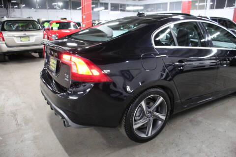 2012 Volvo S60 T6 R-Design