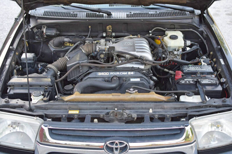 2001 Toyota 4Runner SR5