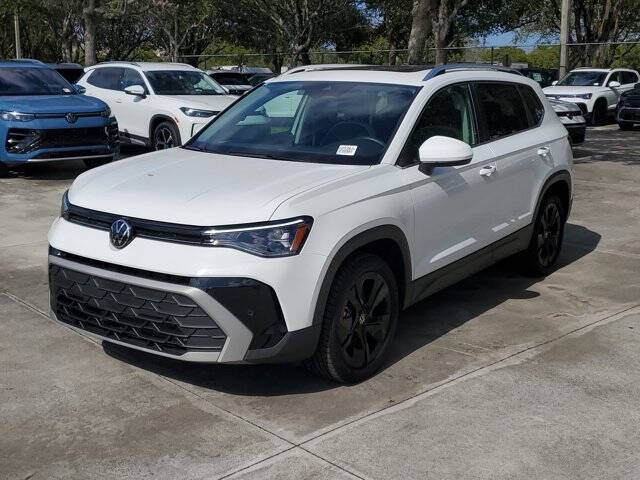 2025 Volkswagen Taos SE