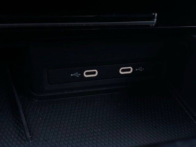 2025 Volkswagen Atlas Cross Sport SE 4Motion