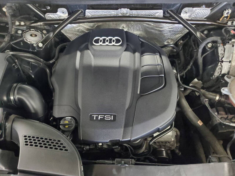 2018 Audi Q5 2.0T quattro Premium Plus