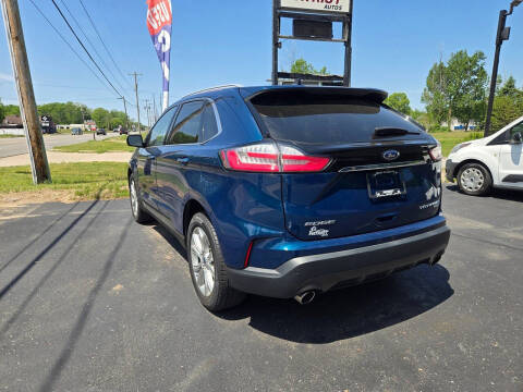 2020 Ford Edge Titanium