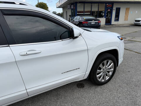2017 Jeep Cherokee Overland
