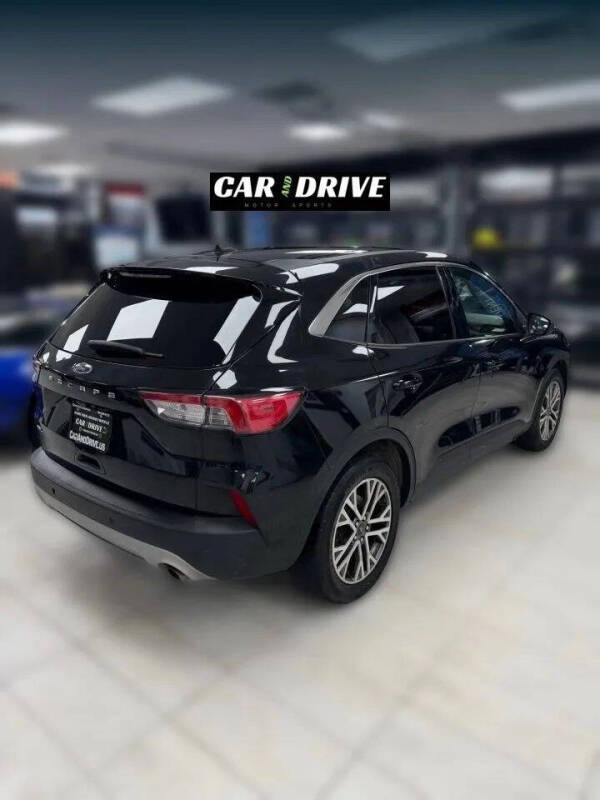 2022 Ford Escape SEL