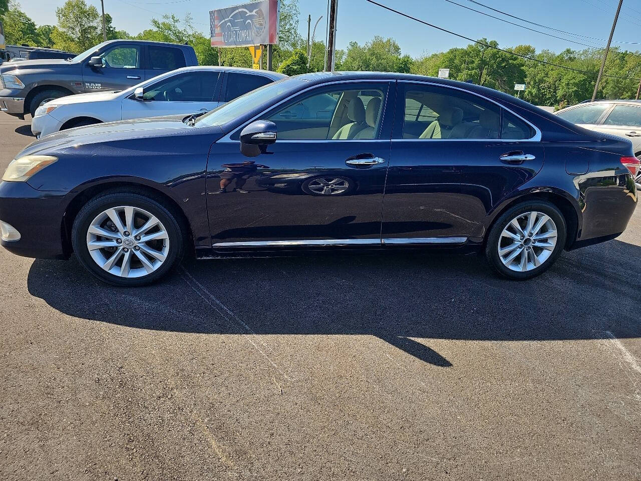 Dk. Blue 2010 Lexus ES 350 Base 4dr Sedan 2
