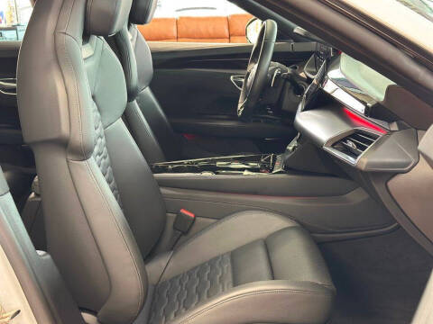 2022 Audi e-tron GT quattro Prestige