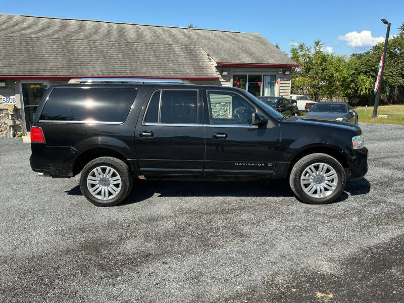 2011 Lincoln Navigator L