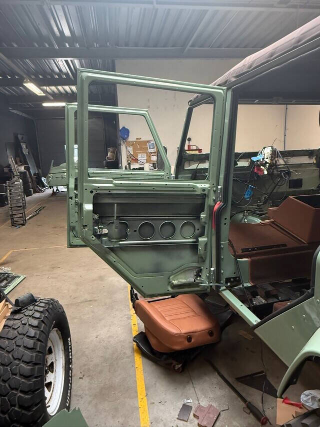 1999 Land Rover Defender 29